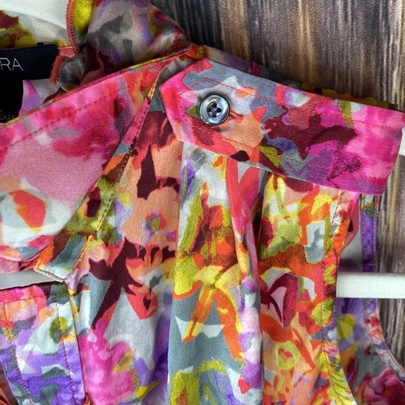 Beautiful Excetera Silk Floral Blouse- Size 2 - Picture 5 of 10